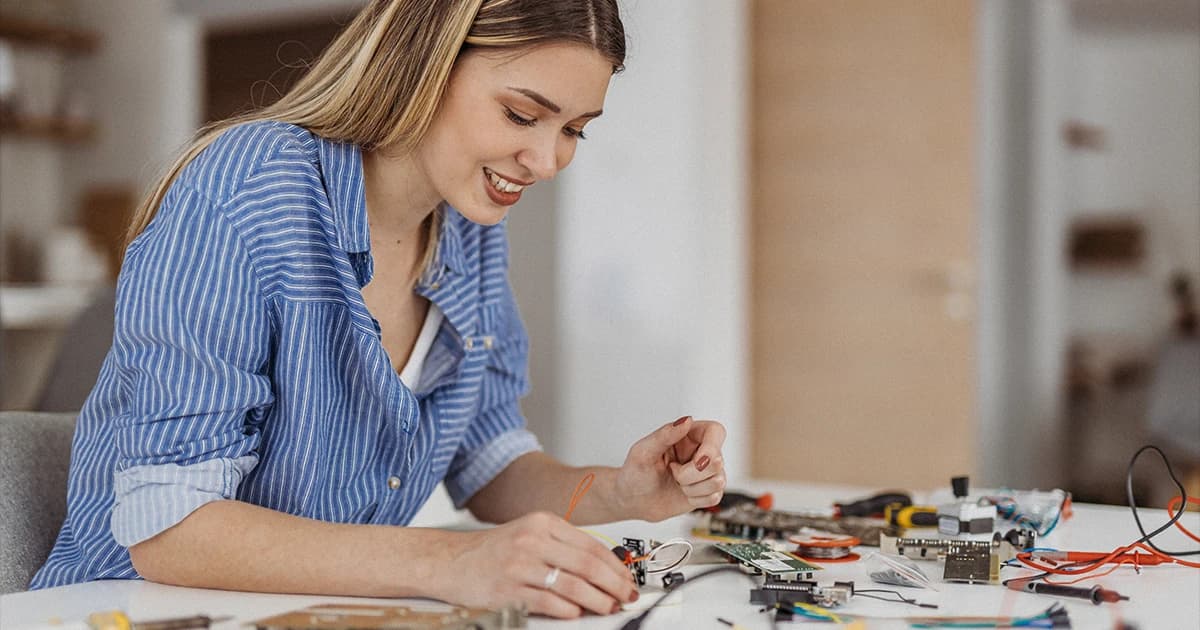 ¿Qué diferencia existe entre un móvil reacondicionado y uno usado?